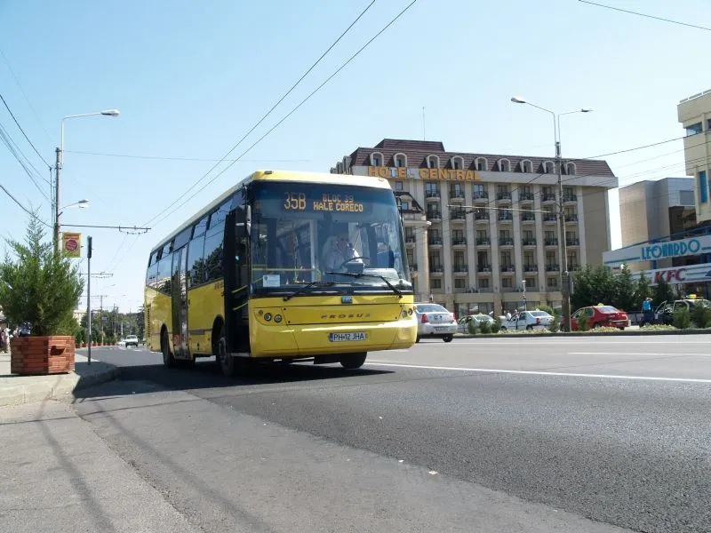 Doar trei casierii TCE vor mai elibera abonamentele gratuite pentru elevii ploieșteni