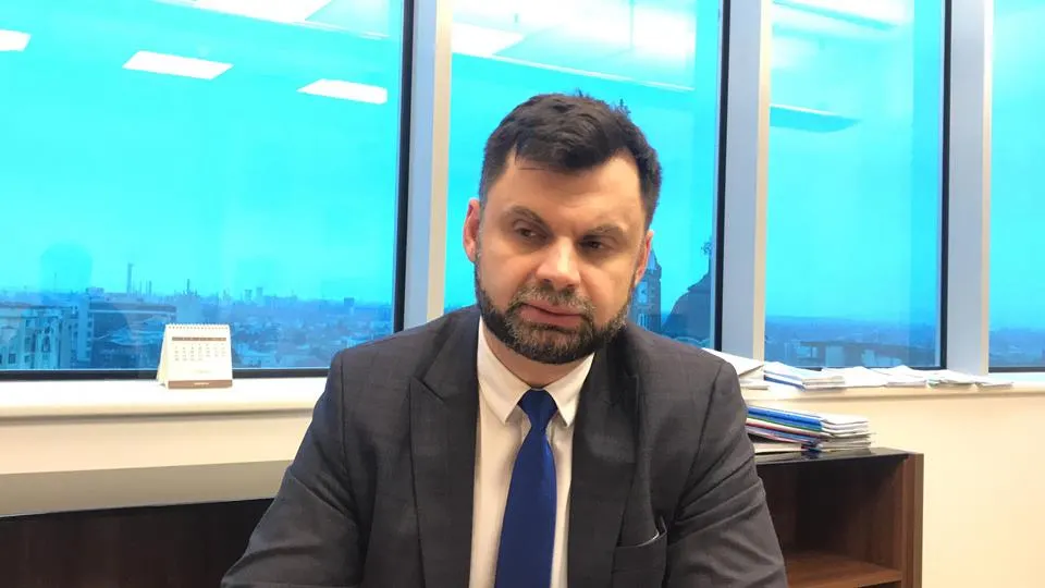 Scandalul apei potabile se extinde și în Ploiești! Primarul Dobre: Aștept rezultatele de la DSP Prahova | VIDEO