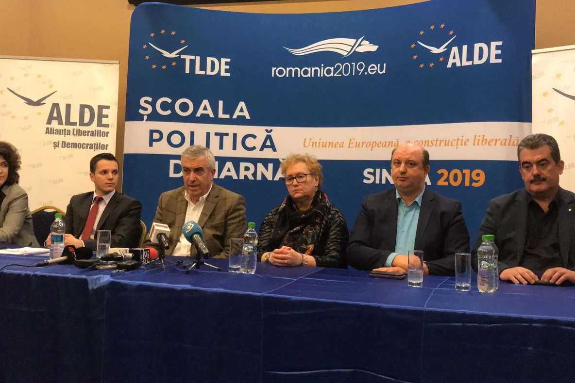 Zece tineri, propuși pentru un loc pe lista ALDE la alegerile europarlamentare VIDEO