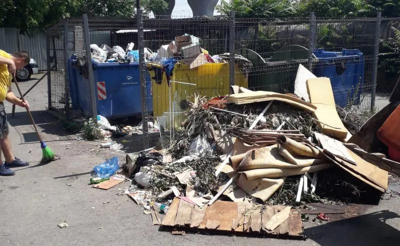 Ploieștiul, îngropat în gunoaie! Problema este la Rosal sau la Primărie?