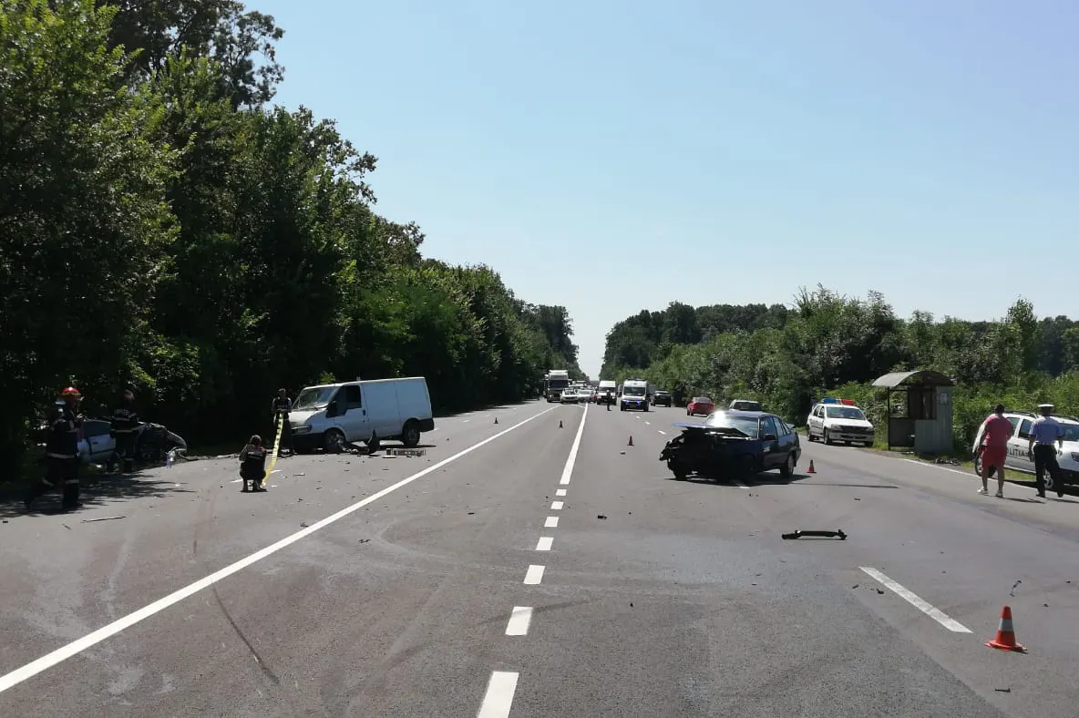 Accident pe DN1, la Puchenii Mari. Se circulă îngreunat către București