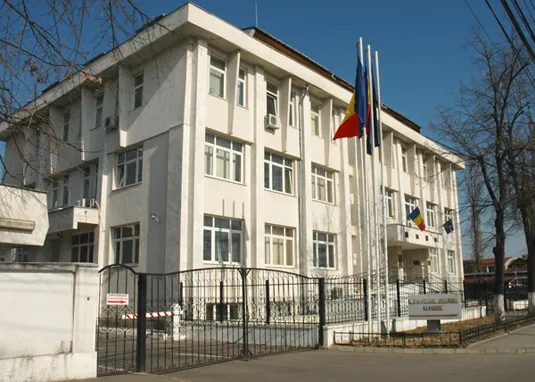 Spargere la un post de poliție din Prahova. Au fost furate probe informatice