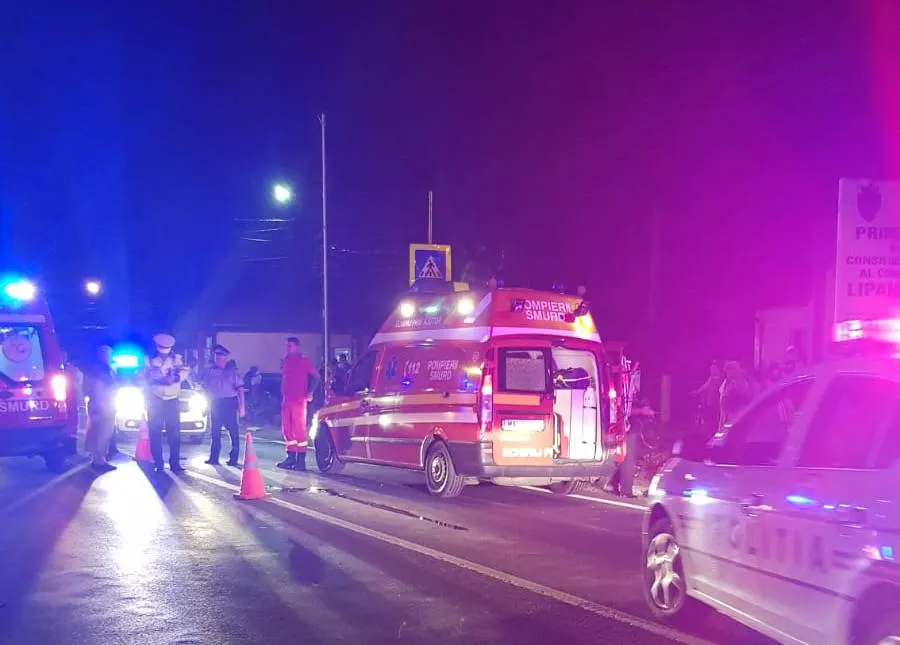 Accident rutier la Lipănești! Femeie lovită de un autoturism pe trecerea de pietoni. Trafic restricționat