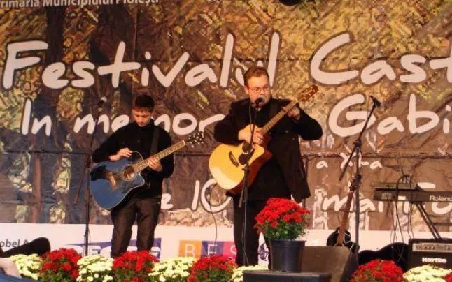 Începe Festivalul de folk ”Festivalul Castanilor” – In memoriam Gabi Dobre”
