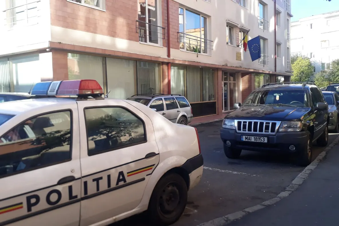 Percheziții în Prahova și la Garda Forestieră Brașov!  Prejudiciul este de aproximativ un milion de lei