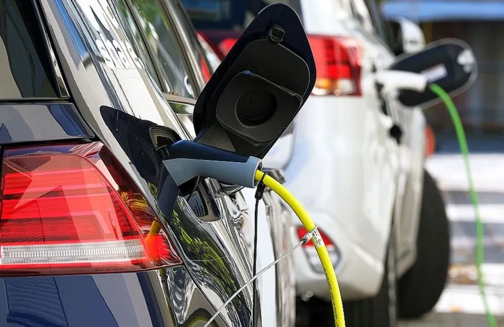 Ploieştiul va avea 14 staţii de încărcare a maşinilor electrice