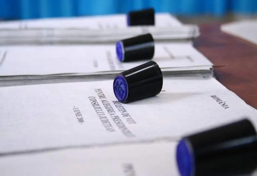 12 dosare penale în Prahova pentru fraudă, vot multiplu și fals în înscrisuri