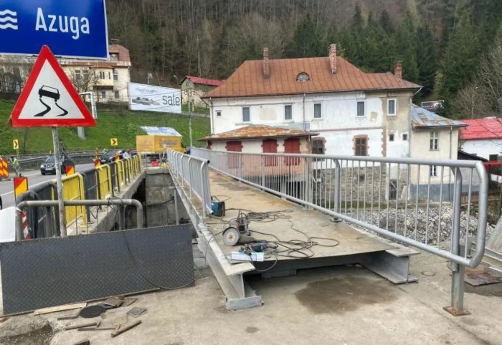 Trafic restricționat, de luni, pe DN1, în zona localității prahovene Azuga