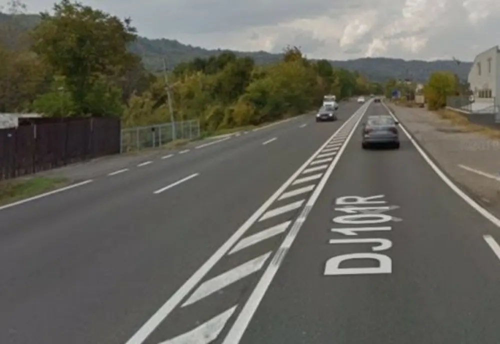 Sens giratoriu nou pe DN1, la ieșirea din Cornu