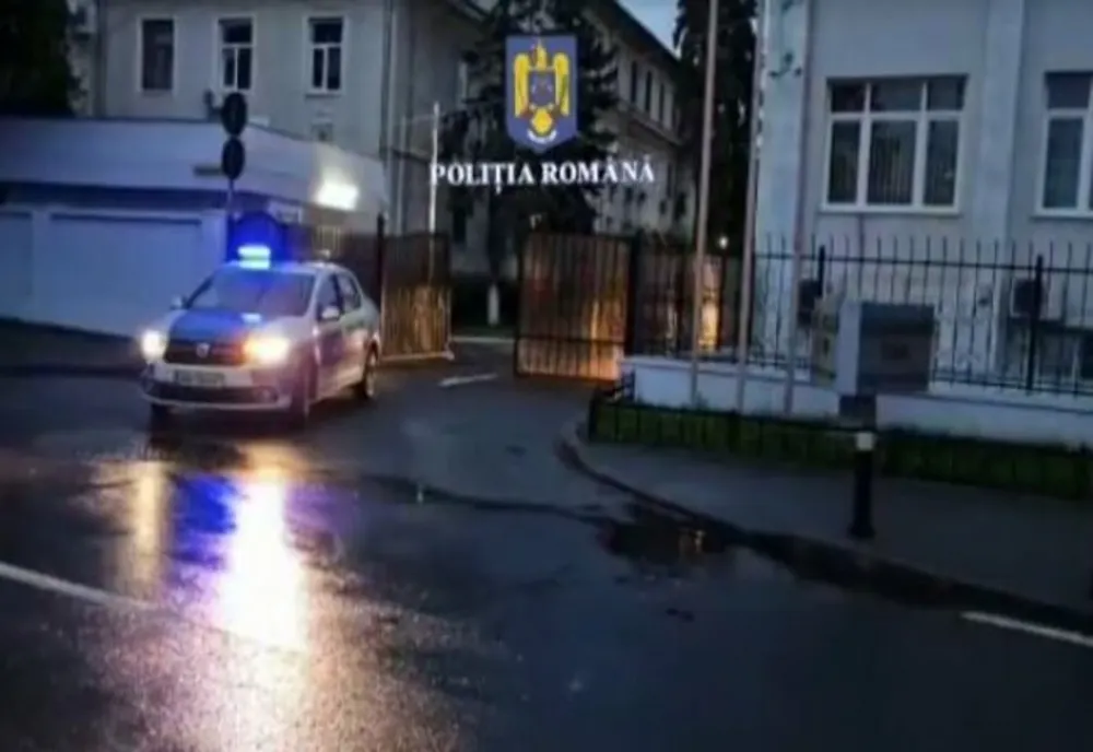 Percheziții în Prahova, Ilfov și București, la contrabandiști cu mărfuri contrafăcute, aduse din Turcia