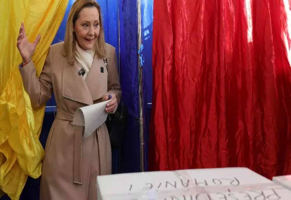 ELENA LASCONI: ”SPERANȚA E VIE ÎN ROMÂNIA”