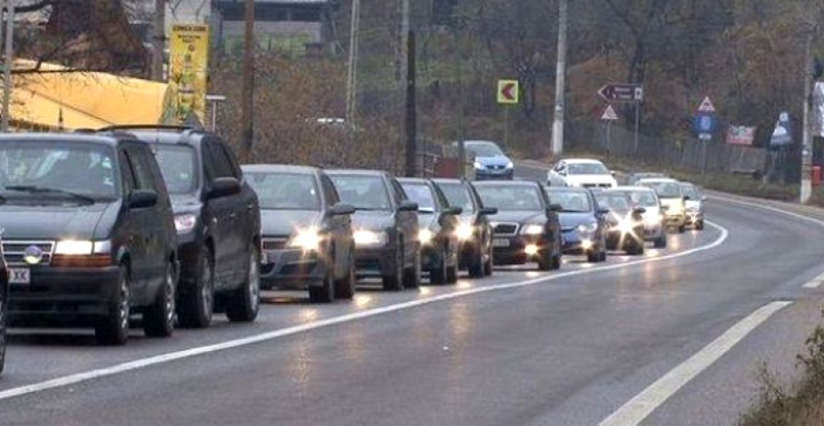 Trafic infernal pe Valea Prahovei, în zona stațiunilor montane