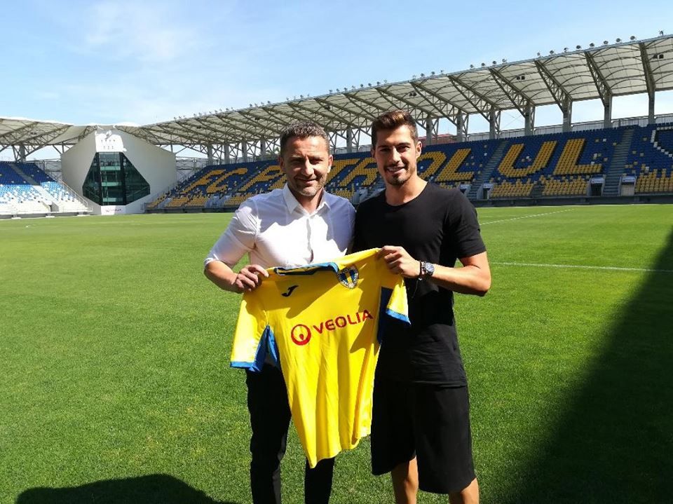 Primul venit în ”Haita Lupilor Galbeni”! Claudiu Herea a semnat cu Petrolul Ploiești