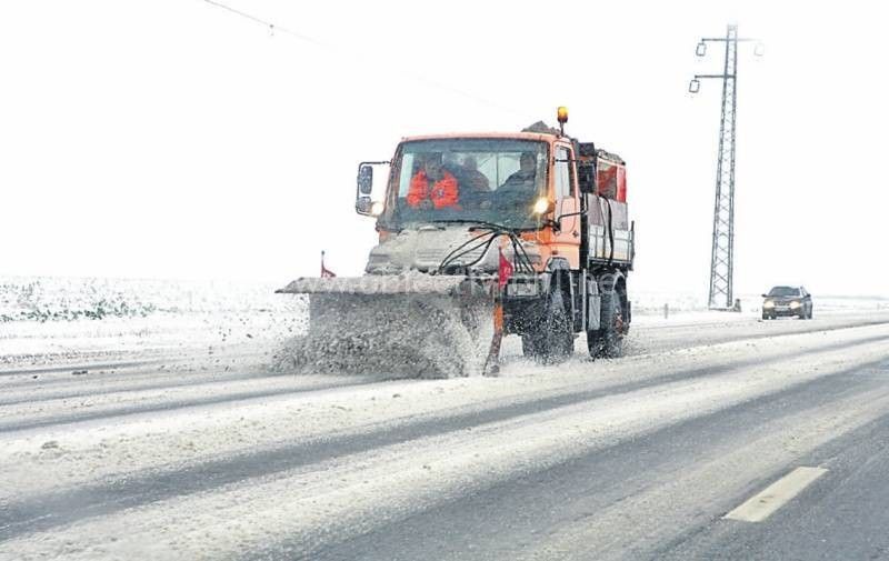 COD PORTOCALIU de ninsoare în Prahova! Cum se circulă în judeţ