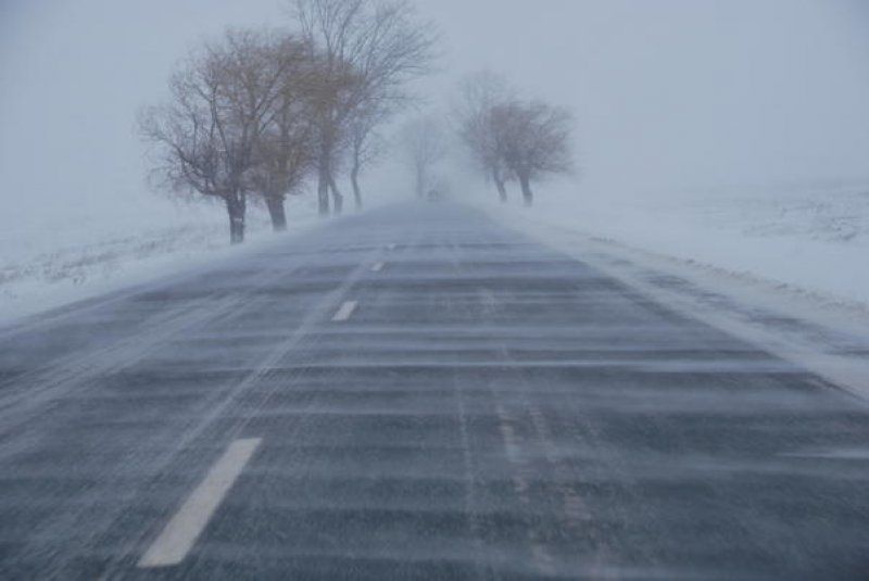 Ninge în Prahova. Află cum se circulă pe drumurile din județ!