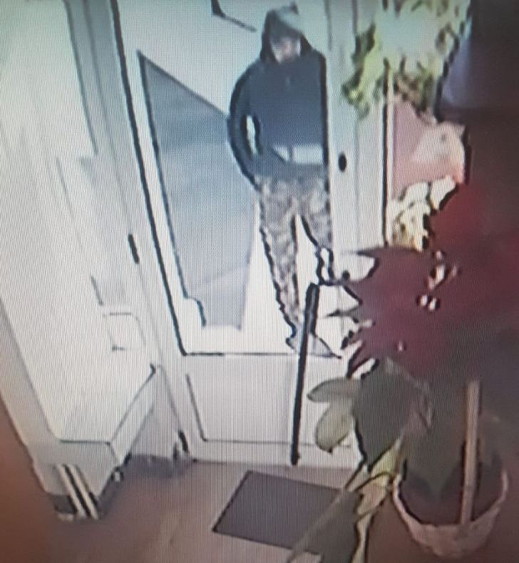 FOTO Acesta este autorul jafului de la bijuteria din Ploiești