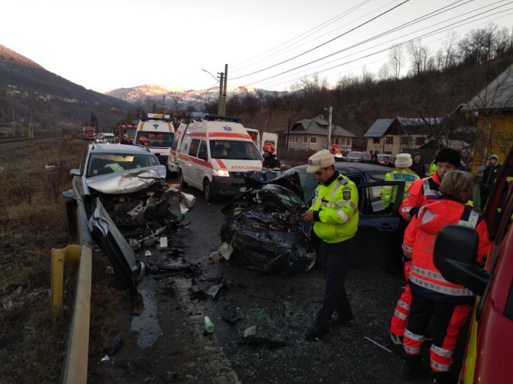 FOTO  Accident grav la Comarnic, pe DN1