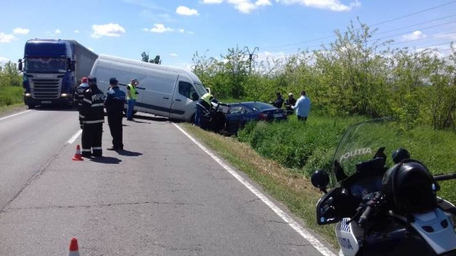 Accident pe DN1B, în zona Albești-Paleologu. O persoană a fost transportată la spital