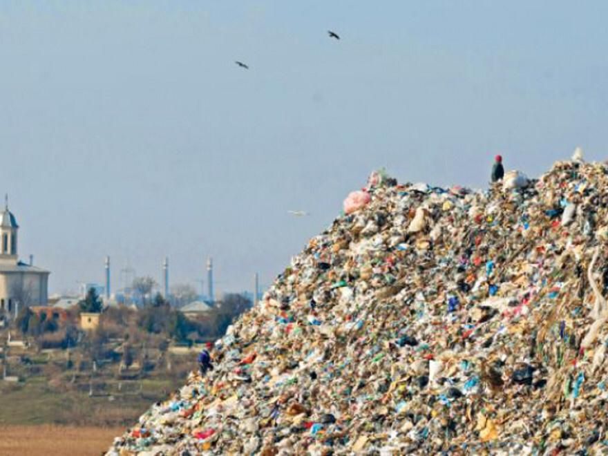Administratorii groapei Glina și-au creat un grup de susținere locală ca să obțină despăgubiri de la stat