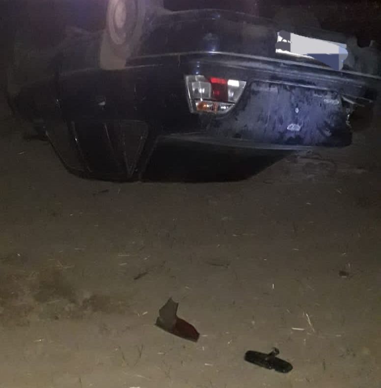 Urmărire ca-n filme pe străzile din Ploiești! Un șofer nu a oprit la semnalele polițiștilor și a provocat un accident în lanț