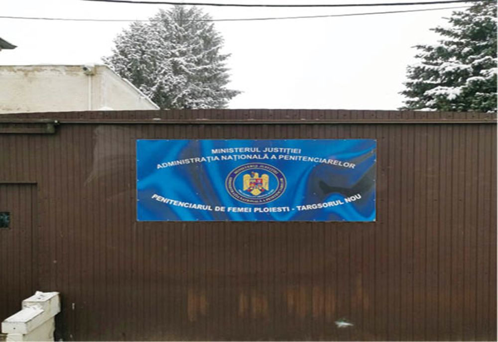 O deţinută de la Penitenciarul Târgşor a provocat un incendiu în celulă