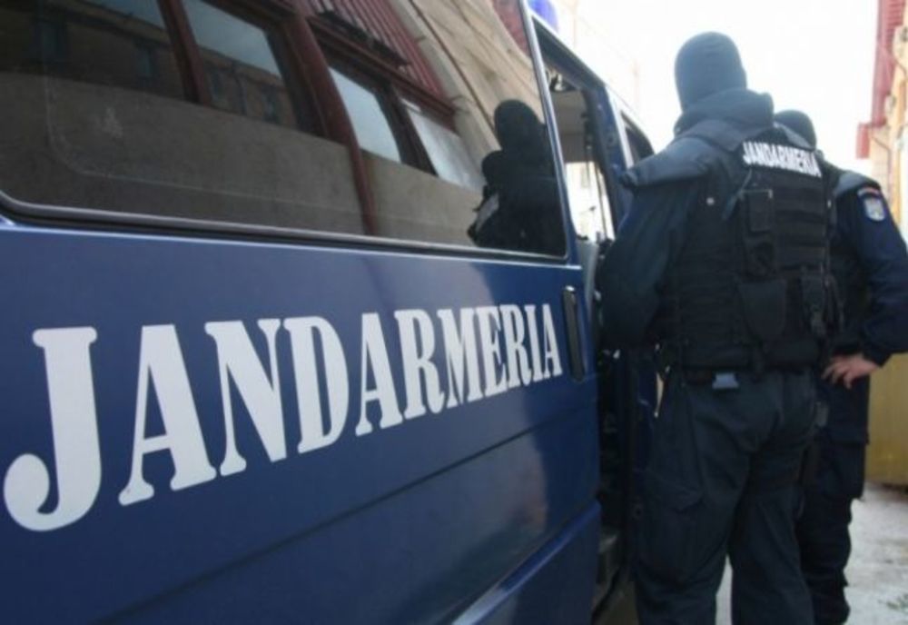 Percheziții într-un dosar de corupţie, în Prahova. Jandarmi, printre cei vizaţi 