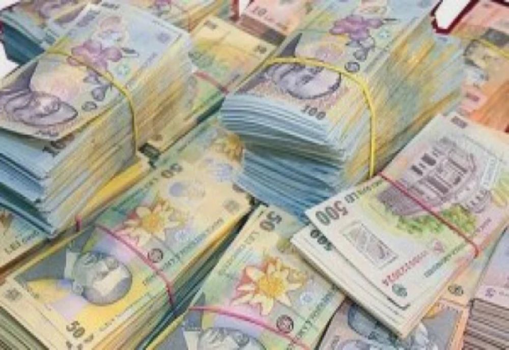 Peste 240.000 de prahoveni vor avea venituri mai mari, de luna viitoare
