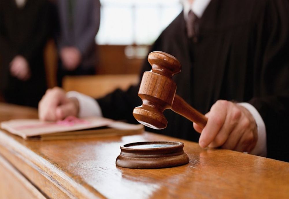 Inculpații din dosarul Romprest au primit ani grei de închisoare