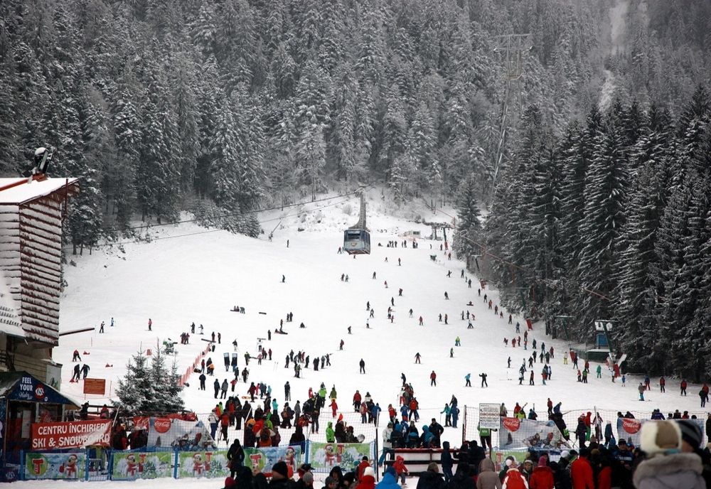 2.500 de lei amendă pentru cei care nu respectă regulile domeniului schiabil din Sinaia 
