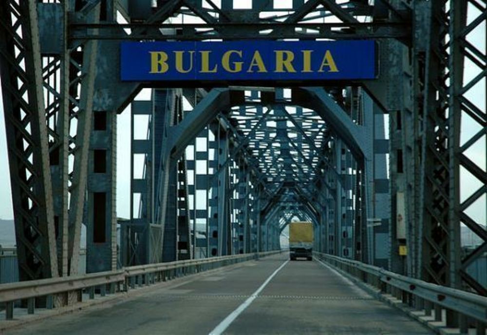 Bulgaria intră de duminică în lista roșie a țărilor cu risc epidemiologic: persoanele care sosesc în România și nu sunt vaccinate vor intra în carantină