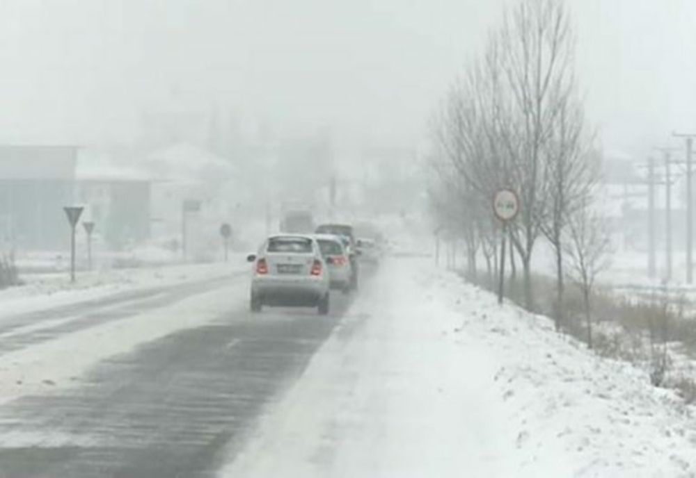 Lista drumurilor unde se circulă în condiții de iarnă