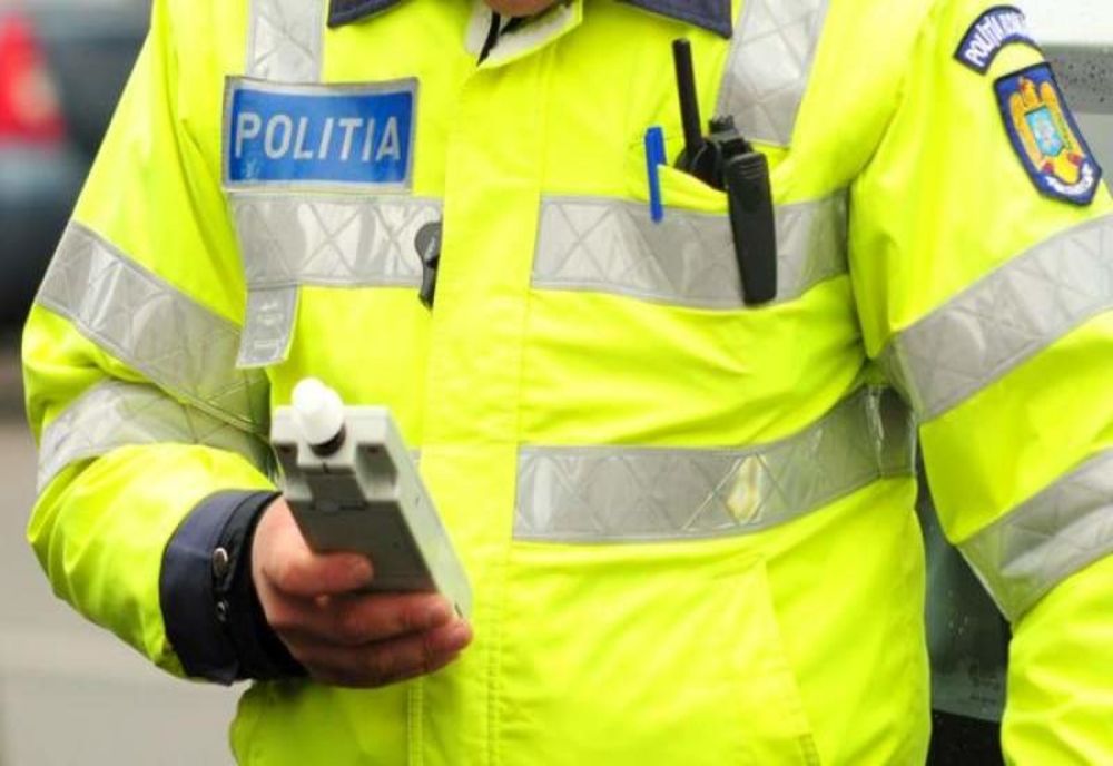 Prahova. Un șofer beat și cu permisul suspendat a avariat două mașini