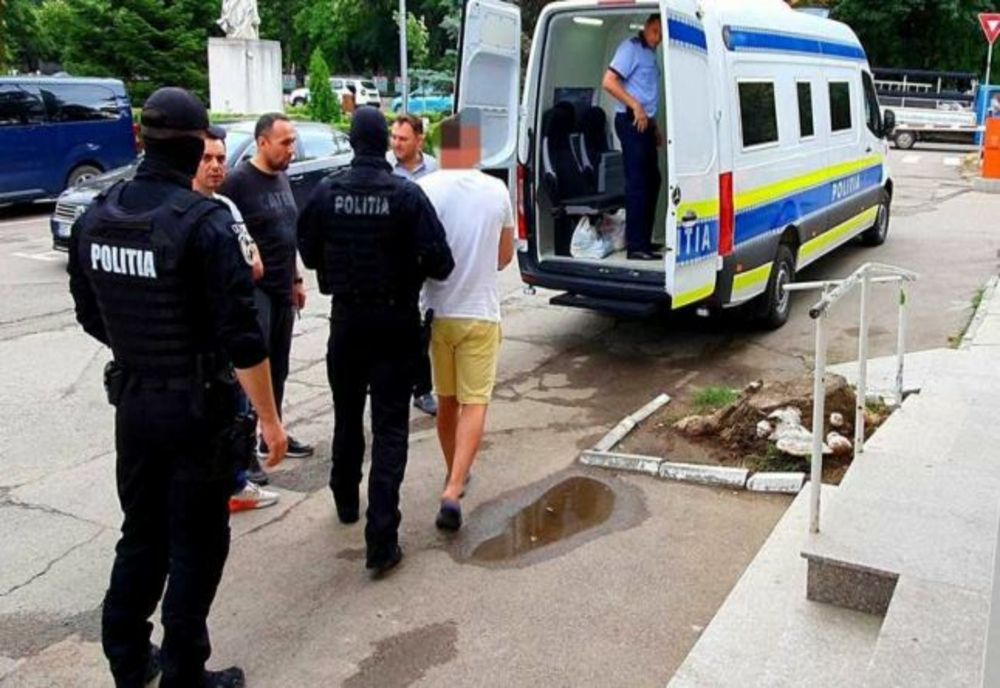 Trei bărbați reținuți, la Florești, după ce l-au lovit pe cel care i-a surprins la furat 