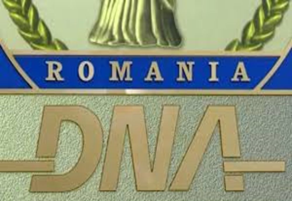 Pădurar din Satu Mare și un consilier superior din cadrul Gărzii Forestiere Ploiești, trimiși în judecată de procurorii DNA Oradea, pentru fapte de corupție