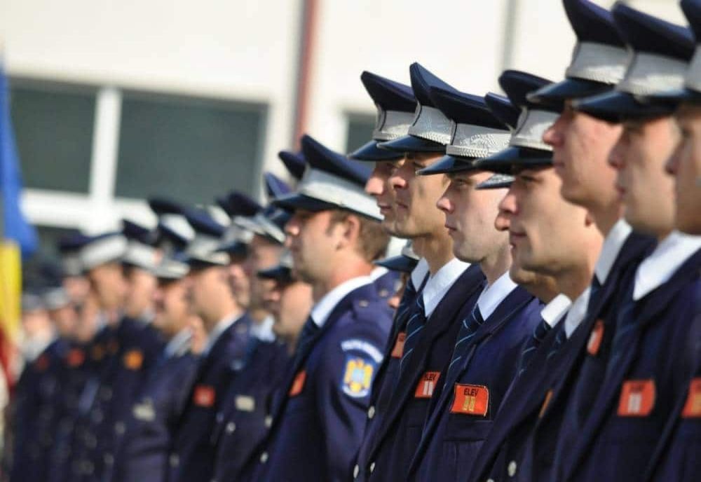 S-a aprobat creșterea soldelor de grad pentru militari și a salariilor gradului profesional pentru angajații din MAI