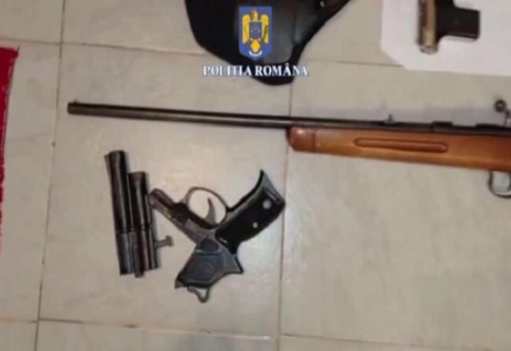Prahova. Dosare penale pentru deținători de arme care au încălcat legea  