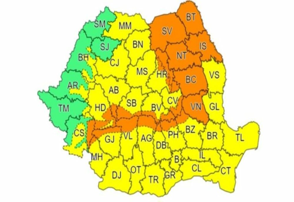 ANM a prelungit avertizările de vreme rea