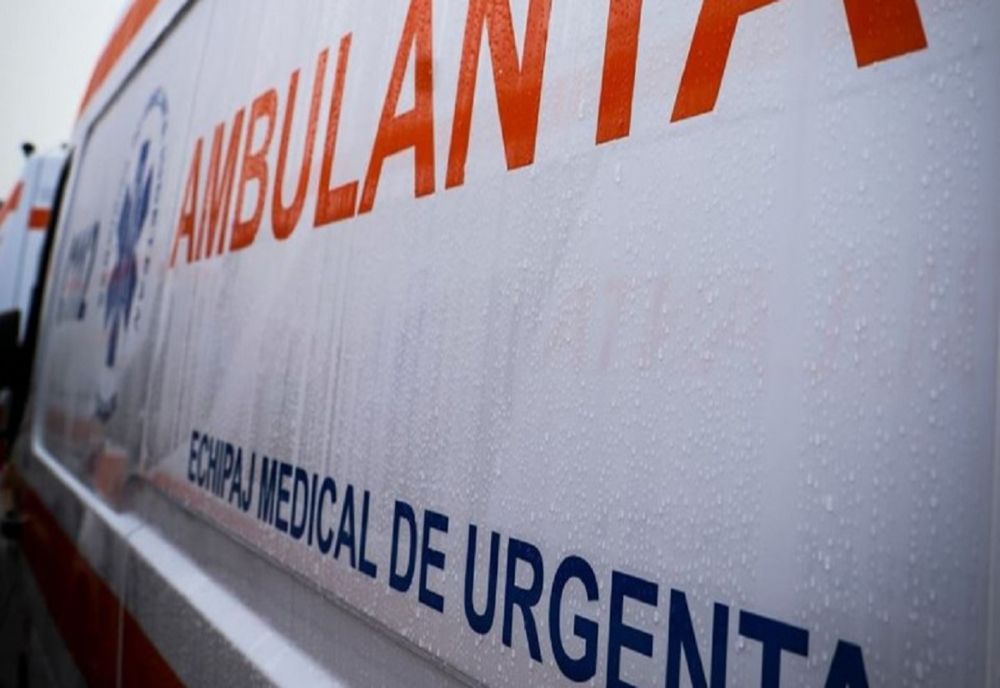 Un bărbat s-a aruncat în fața unei mașini pe strada Gheorghe Gr. Cantacuzino din Ploiești
