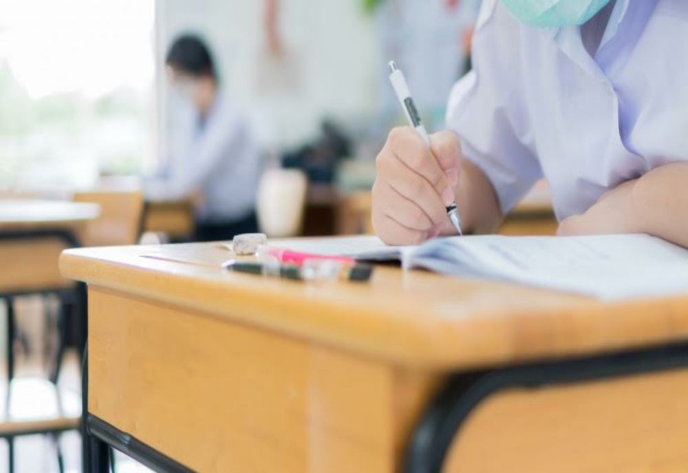 Luni, 26 iunie, începe Bacalaureatul 2023, cu probele scrise. Anul acesta, probele orale au fost echivalate cu mediile din liceu