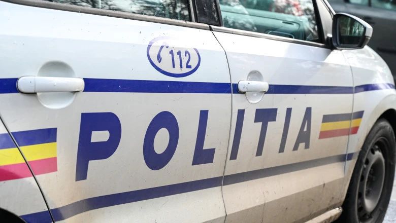 Captură spectaculoasă pe autostrada A1! Două mașini de lux de 200.000 de euro, oprite de polițiști. Ce ascundeau șoferii