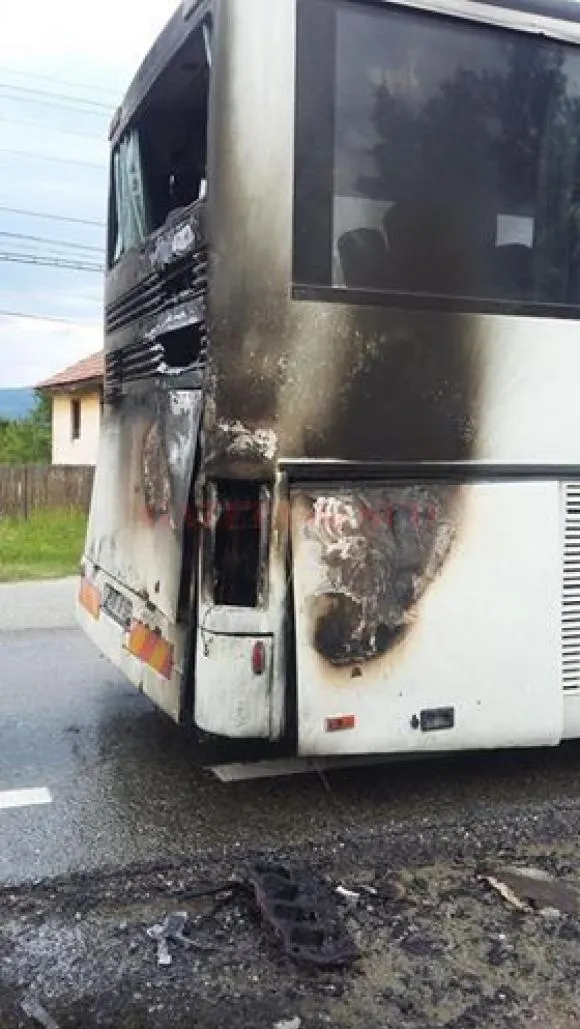 autocar-incendiu