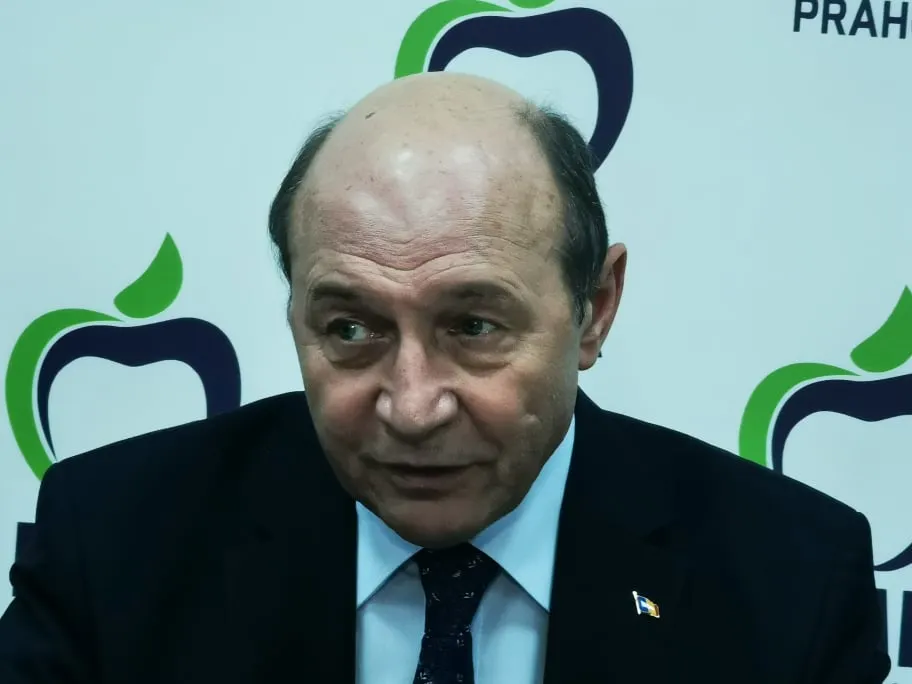 basescu2