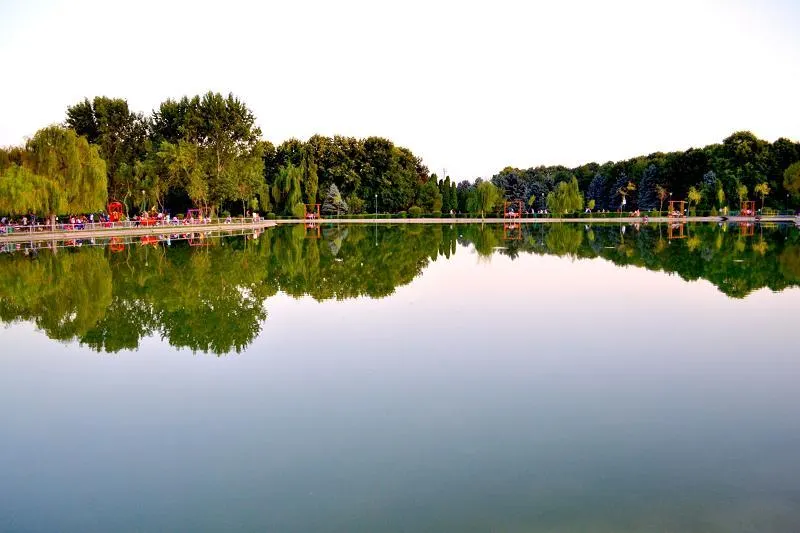 sala-sporturilor-olimpia-ploiesti-lac_13d2dc0c96243c