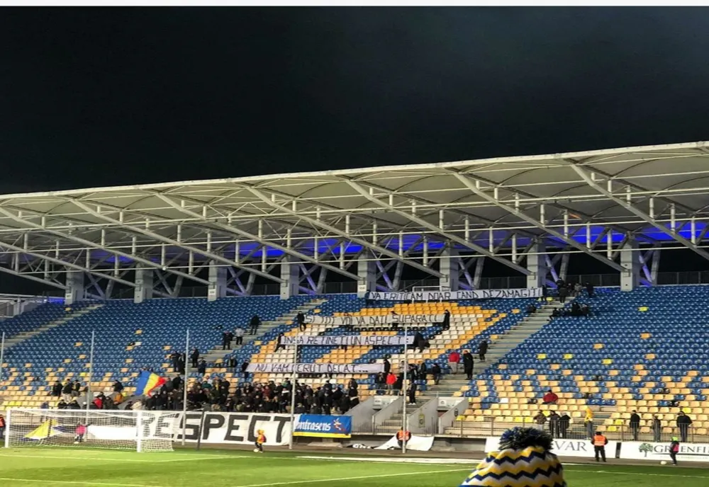Din nou scandal la Petrolul Ploieşti! Mesaj dur al Peluzei 1 "Ilie Oană"! 