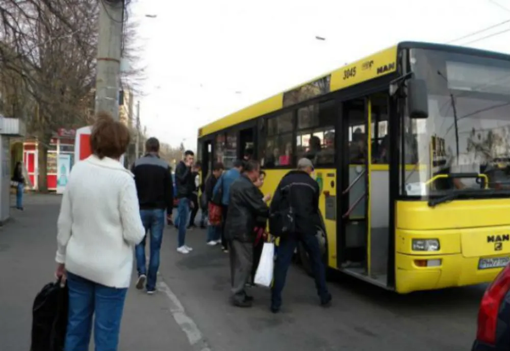 Ploieşti: Prețul biletului pentru transportul în comun ar putea să creşte la 3 lei!
