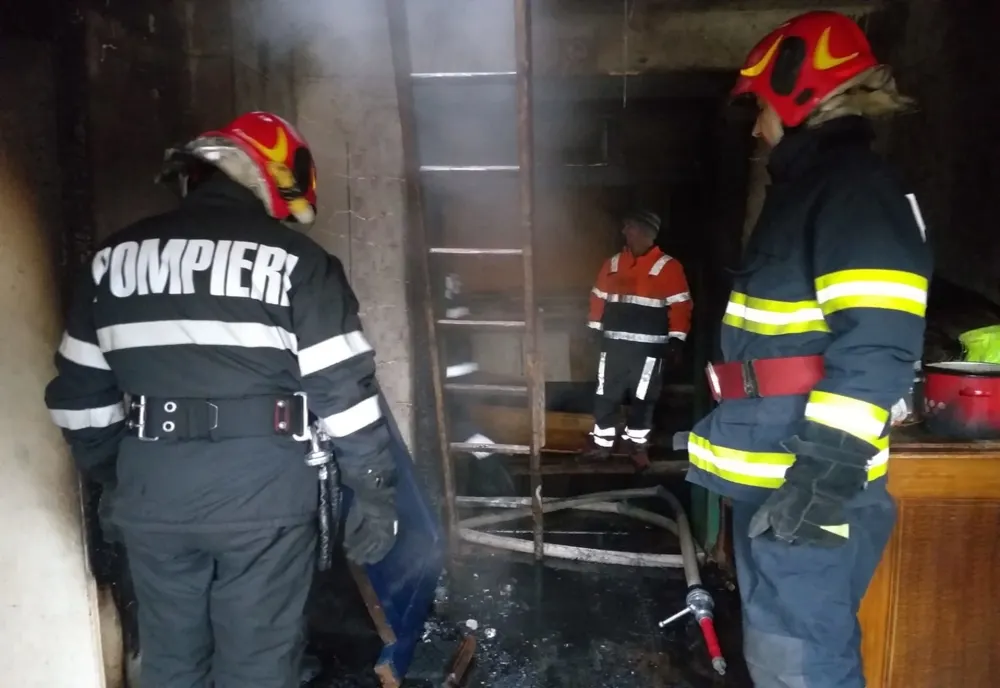 Tragedie în Prahova! Femeie găsită moartă în urma unui incendiu