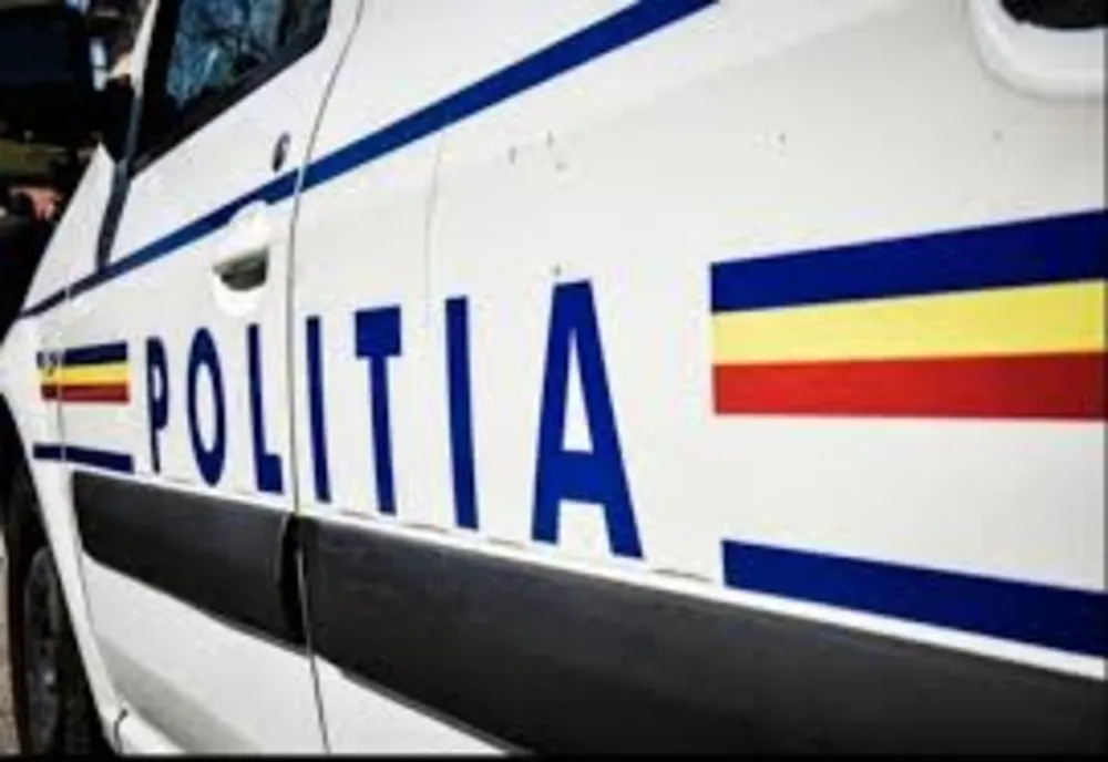 Descoperire șocantă! Tânăr mort în burlanul de gunoi al unui bloc din Ploiești!