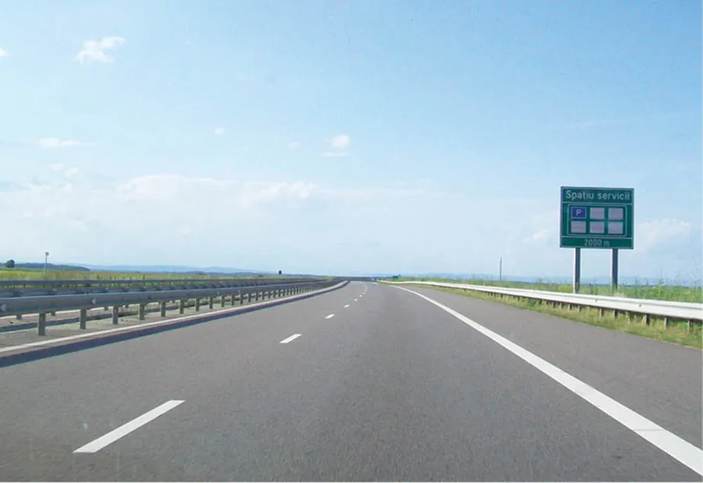 Peste 2 milioane de euro pentru salubrizarea locurilor de parcare și grupurilor sanitare de pe Autostrada A3