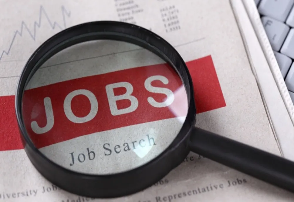 Posturi vacante în mai multe instituții publice din Prahova