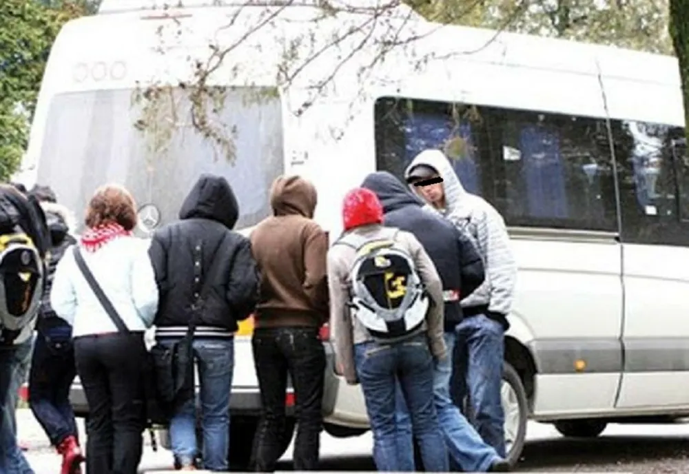 A fost adoptată Ordonanța prin care se decontează transportul elevilor. În ce condiții se face decontul 